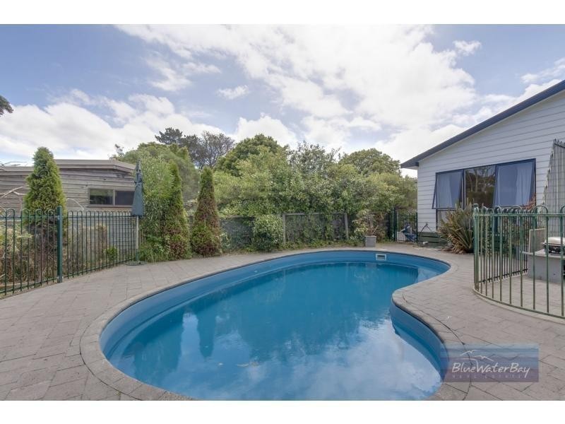 6 Morrisons Avenue, Mount Martha VIC 3934