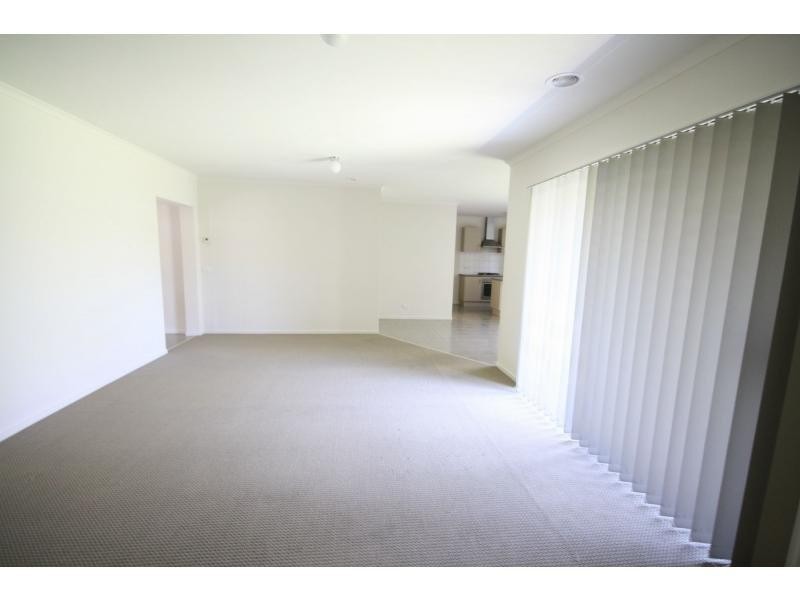 1 Flora Road, Mount Martha VIC 3934