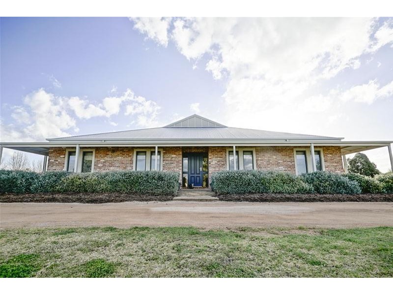 3 Carra Court, Nichols Point VIC 3501