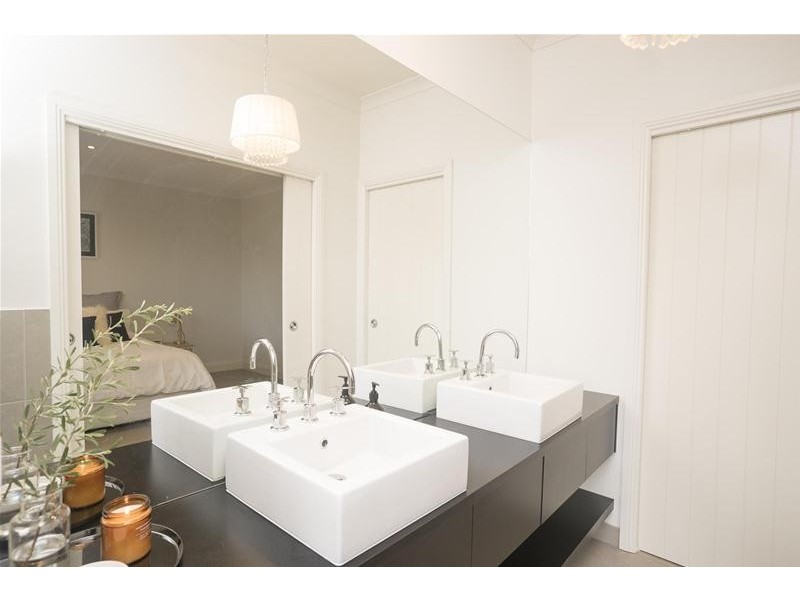 3 Carra Court, Nichols Point VIC 3501