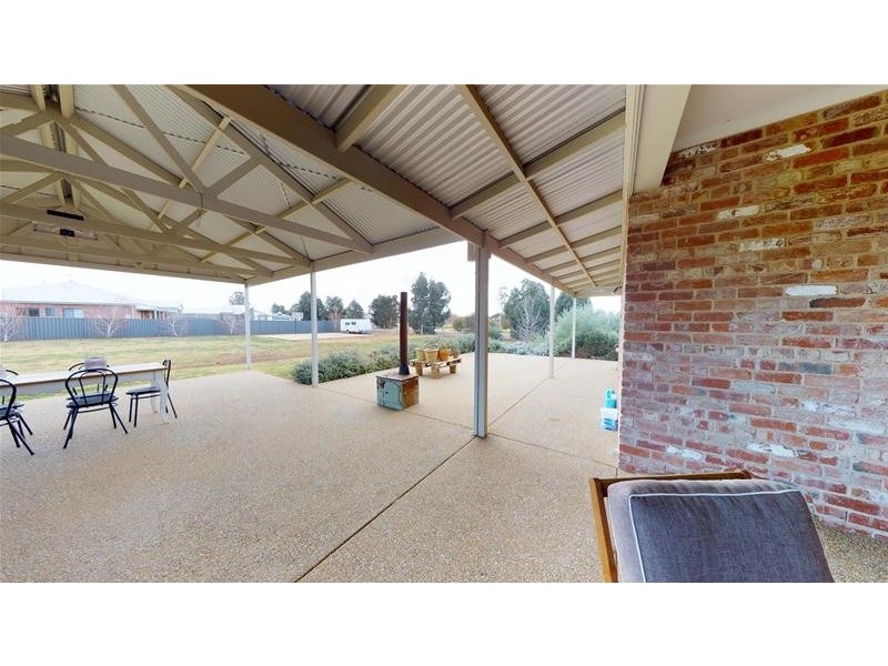 3 Carra Court, Nichols Point VIC 3501