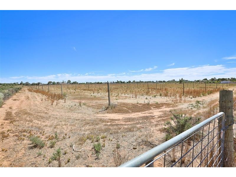 Lot /2 San Mateo & Lot 3 Deakin Avenue, Mildura VIC 3500