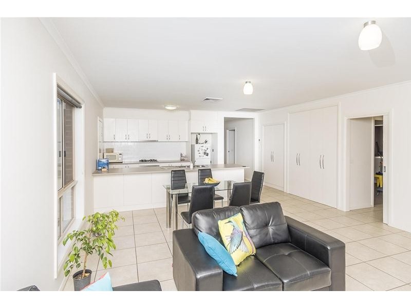 2 Ella-Mae Court, Red Cliffs VIC 3496