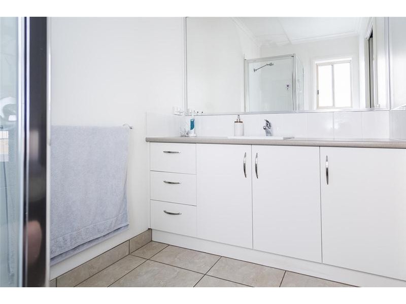 2 Ella-Mae Court, Red Cliffs VIC 3496