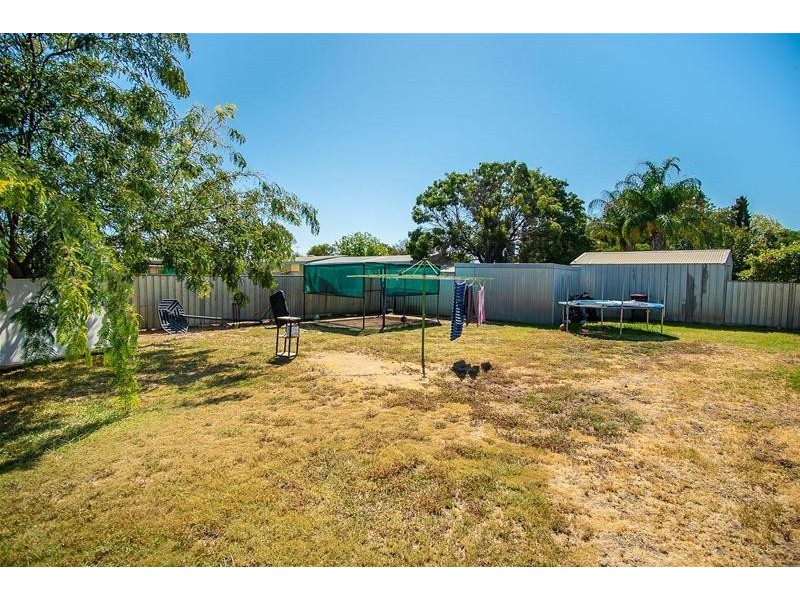 37 Nixon Street, Euston NSW 2737