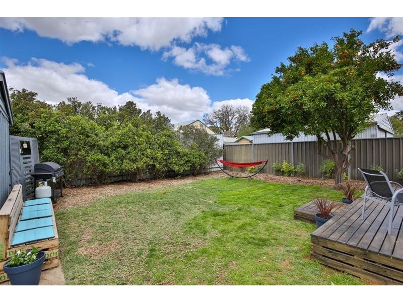 2 Oak Avenue, Mildura VIC 3500