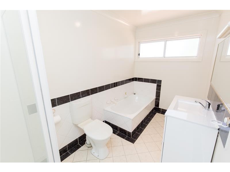 334 Deakin Avenue, Mildura VIC 3500