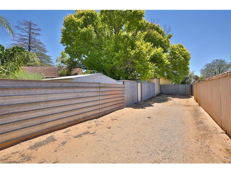 334 Deakin Avenue, Mildura VIC 3500