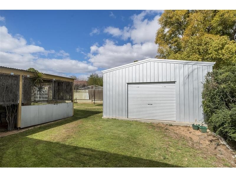 24 McKendrick Avenue, Mildura VIC 3500