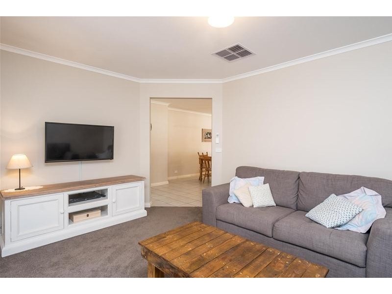 1 Pevensey Grove, Mildura VIC 3500