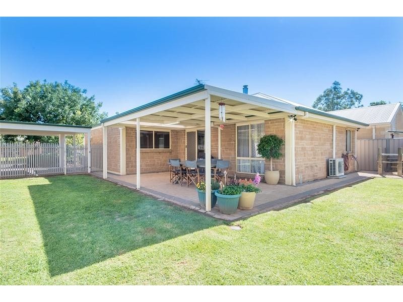 1 Pevensey Grove, Mildura VIC 3500