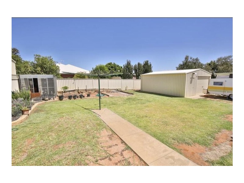 125 Wood Street, Gol Gol NSW 2738