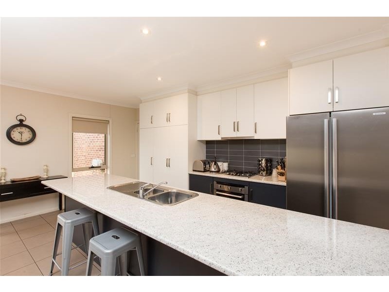 2 Arizona Court, Mildura VIC 3500