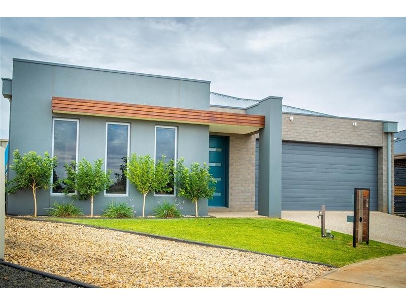 9 Belinda Court, Mildura VIC 3500