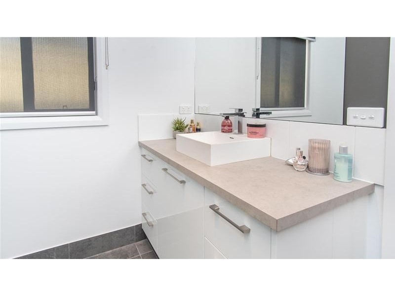 4 Kent Court, Irymple VIC 3498