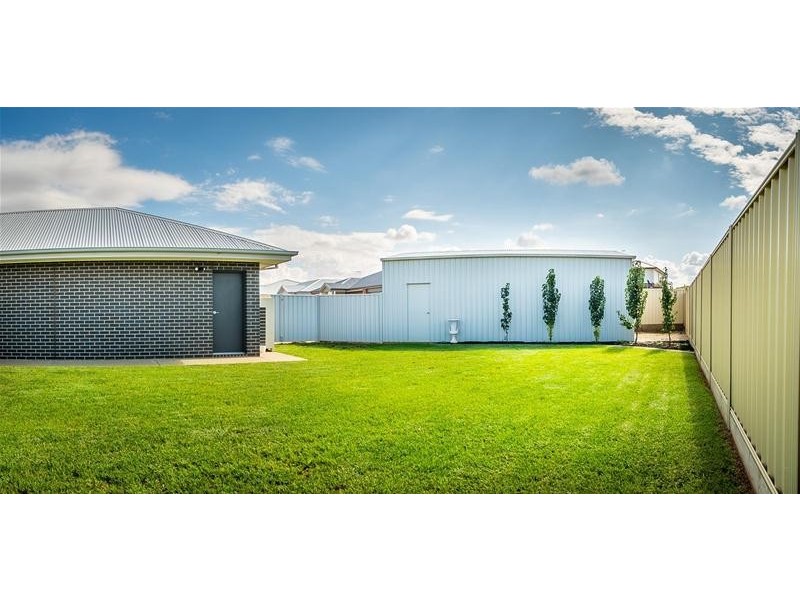 4 Kent Court, Irymple VIC 3498