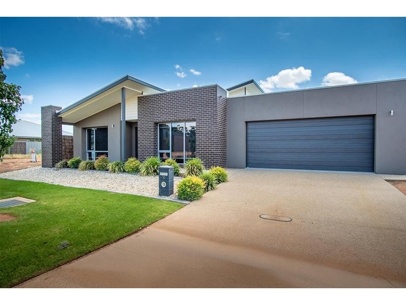 10 Cleek Way, Mildura VIC 3500