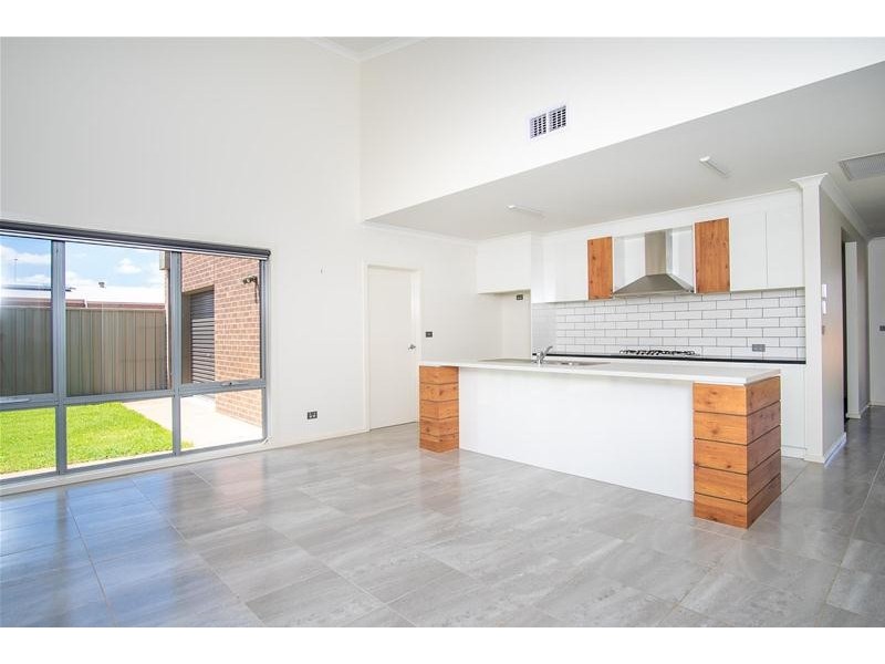 10 Cleek Way, Mildura VIC 3500