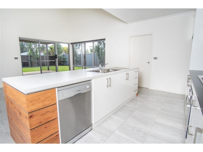 10 Cleek Way, Mildura VIC 3500