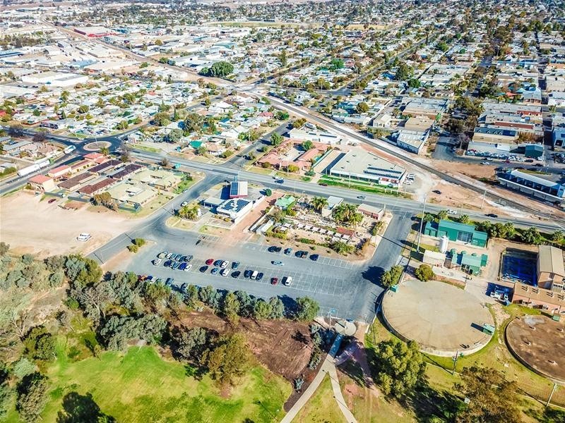 94 Seventh Street, Mildura VIC 3500