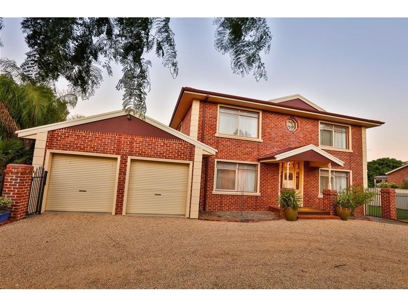 1 St Andrews Drive, Cabarita VIC 3505