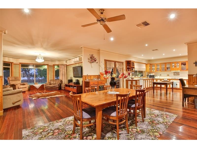 1 St Andrews Drive, Cabarita VIC 3505