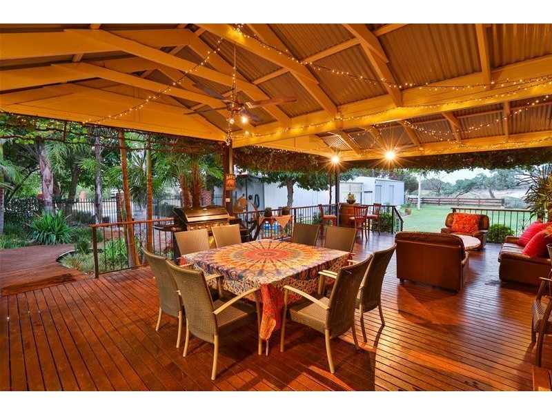 1 St Andrews Drive, Cabarita VIC 3505