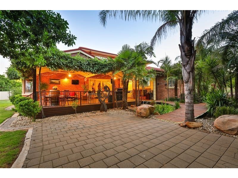 1 St Andrews Drive, Cabarita VIC 3505