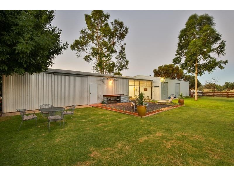 1 St Andrews Drive, Cabarita VIC 3505