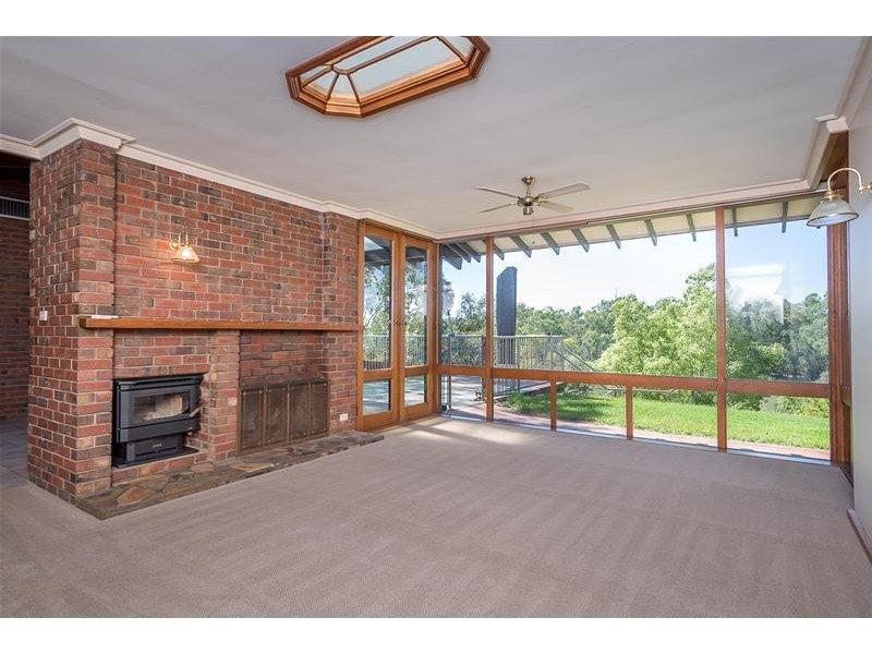 119 Sturt Highway, Gol Gol NSW 2738