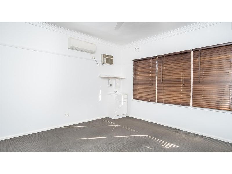 274 Deakin Avenue, Mildura VIC 3500