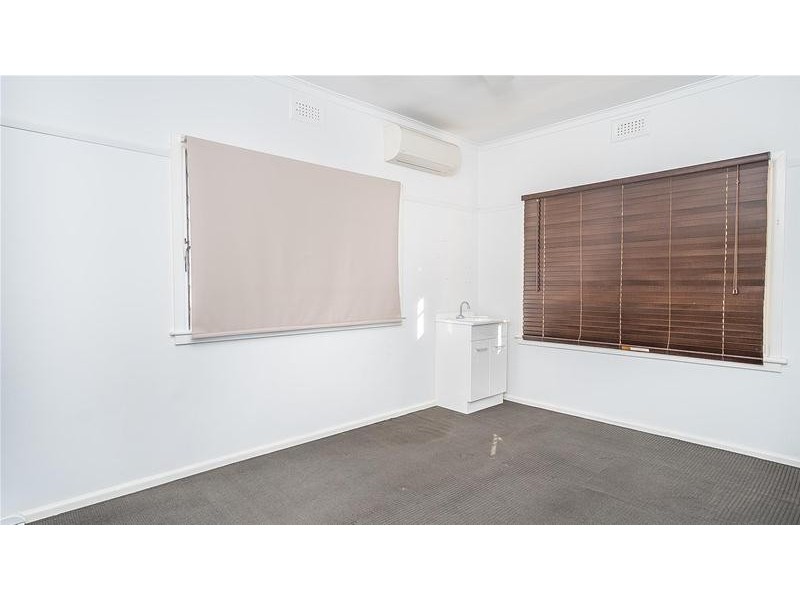 274 Deakin Avenue, Mildura VIC 3500