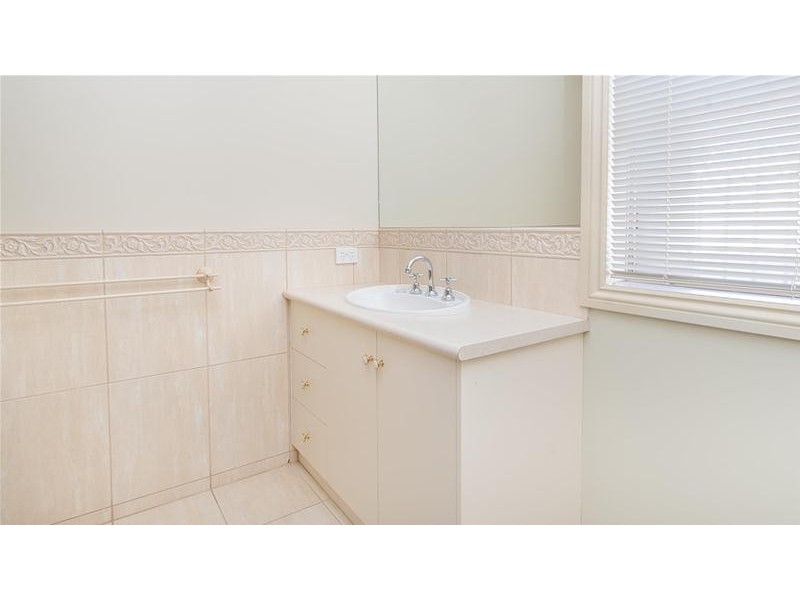 8 Wood Street, Gol Gol NSW 2738