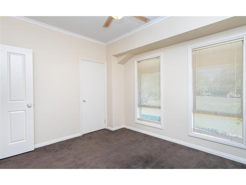 8 Wood Street, Gol Gol NSW 2738