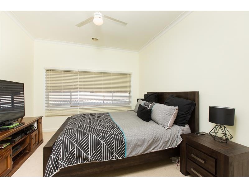 16 Oak Avenue, Mildura VIC 3500