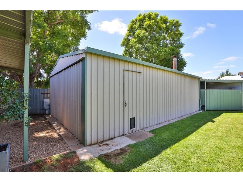 16 Oak Avenue, Mildura VIC 3500