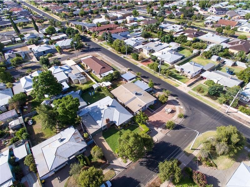 16 Oak Avenue, Mildura VIC 3500