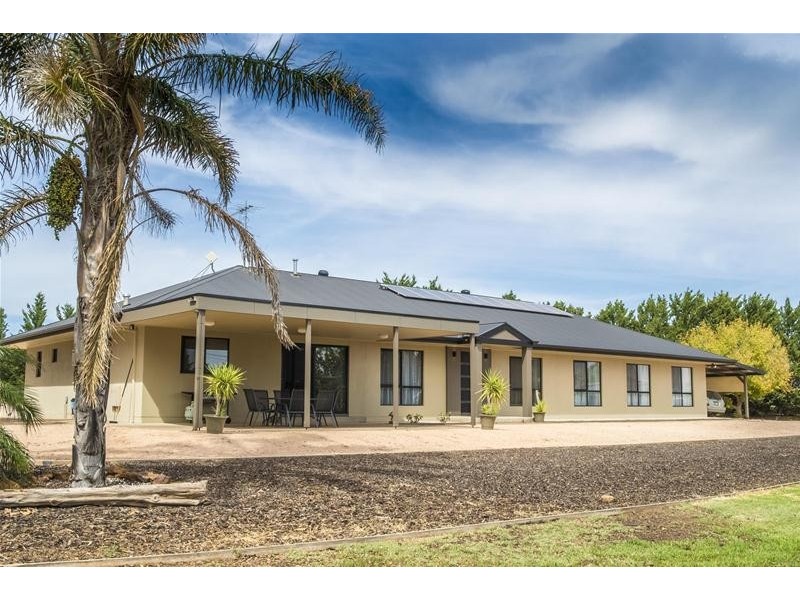 2901 Eleventh Street, Irymple VIC 3498