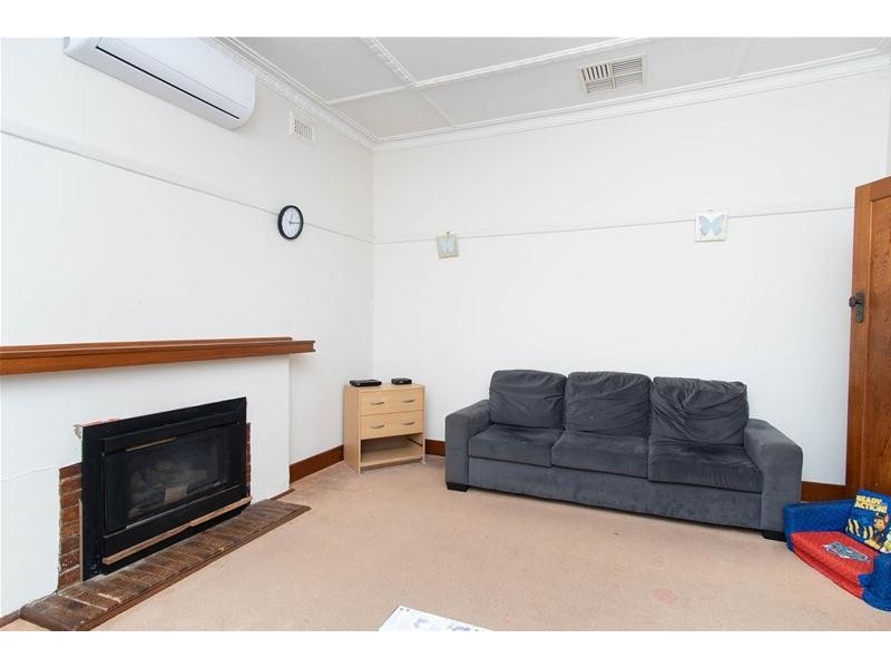 152 Almond Avenue, Mildura VIC 3500