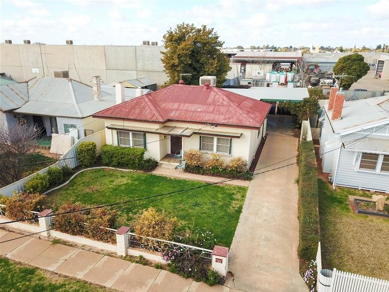 152 Almond Avenue, Mildura VIC 3500