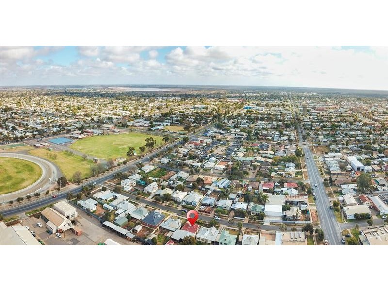 152 Almond Avenue, Mildura VIC 3500