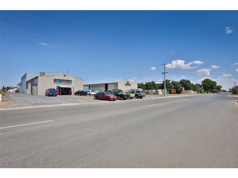 753-769 Koorlong Avenue, Irymple VIC 3498