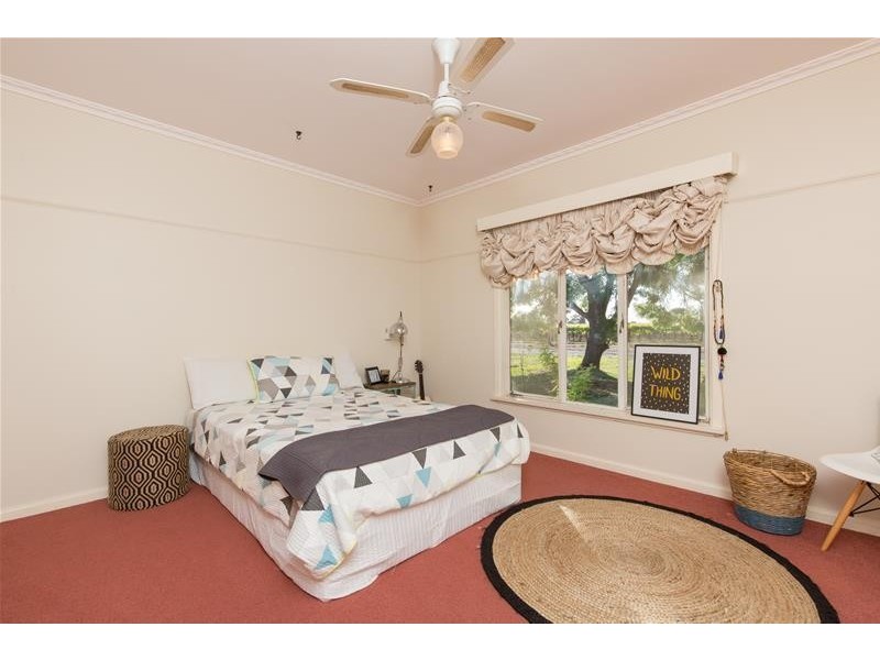 334 Irymple Avenue, Nichols Point VIC 3501