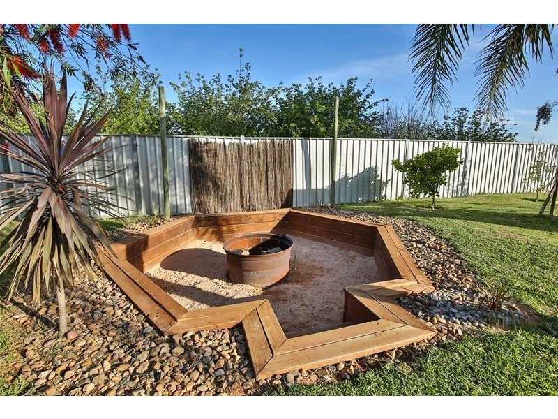 334 Irymple Avenue, Nichols Point VIC 3501