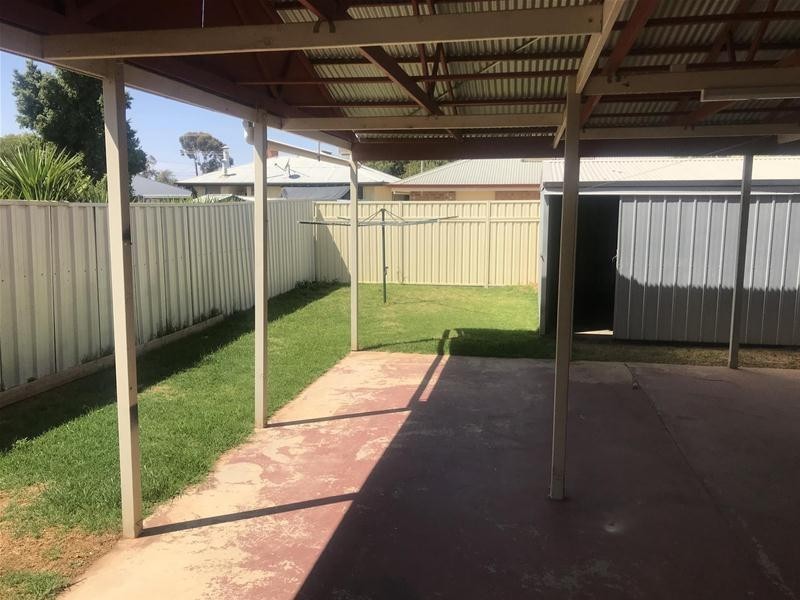 8 Brian Crescent, Mildura VIC 3500