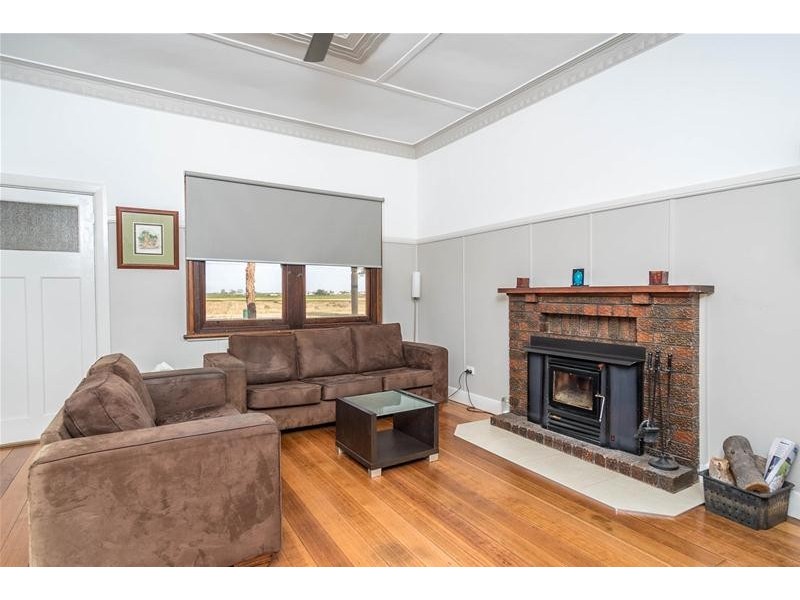 15 Kiewa Avenue, Red Cliffs VIC 3496