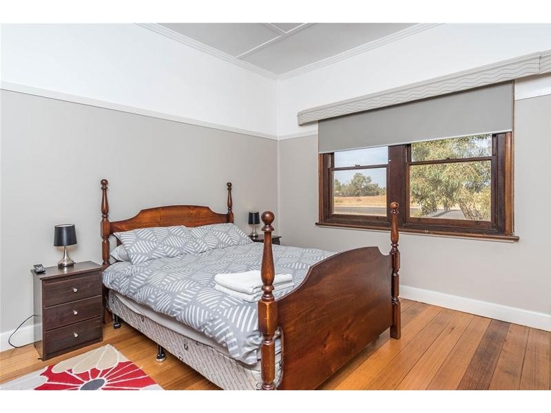 15 Kiewa Avenue, Red Cliffs VIC 3496