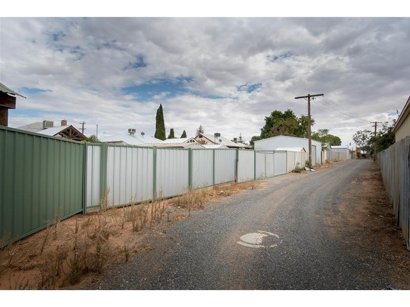 15 Kiewa Avenue, Red Cliffs VIC 3496