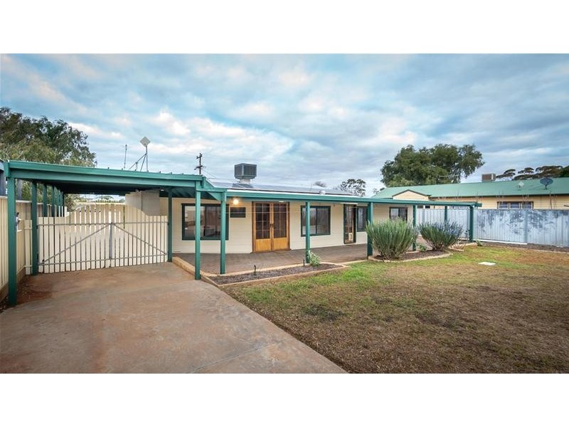 939 Irymple Avenue, Irymple VIC 3498