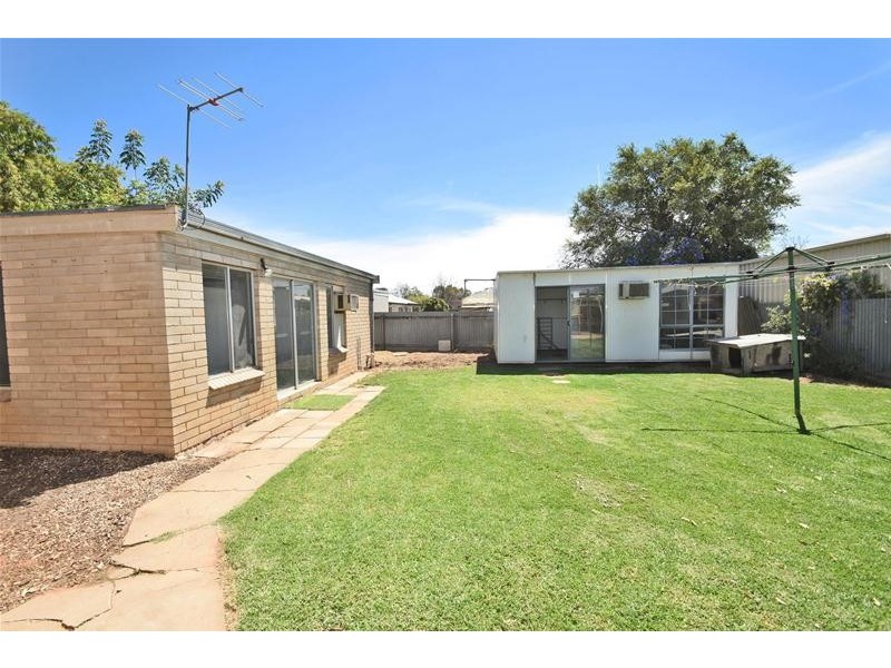 46 Hazeldene Street, Mildura VIC 3500